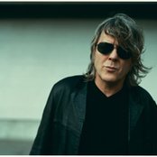 Arno - List pictures