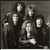 Alias - List pictures