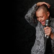 Shura - List pictures