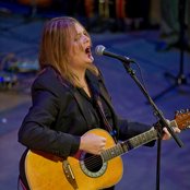 Cait Brennan - List pictures