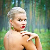 Last In Line - List pictures