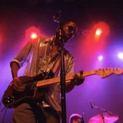 Black Joe Lewis - List pictures