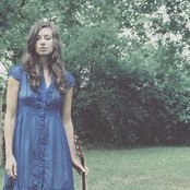 Lera Lynn - List pictures