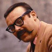 Vince Guaraldi - List pictures