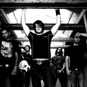 55 Escape - List pictures