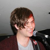 Bobby Long - List pictures