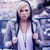 Hayley Warner - List pictures