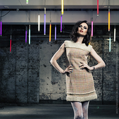 Sophie Ellis Bextor - List pictures