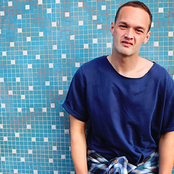 Sammy Johnson - List pictures