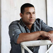 Jon Huertas - List pictures