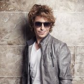 Andrea Ojano - List pictures