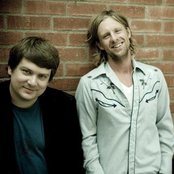 Fiction Family - List pictures