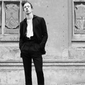 Erik Hassle - List pictures