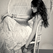 Ailee - List pictures