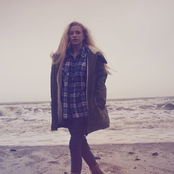 Billie Marten - List pictures