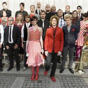 I'm From Barcelona - List pictures