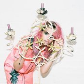 Kyla La Grange - List pictures