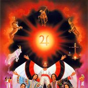 Earth Wind & Fire - List pictures