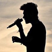 Dan Smith - List pictures