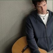 Axel Fernando - List pictures