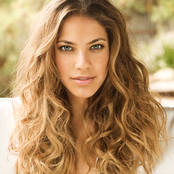 Debi Nova - List pictures