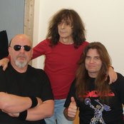 Budgie - List pictures