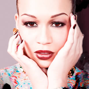 Rebecca Ferguson - List pictures