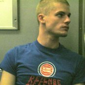 Jay Brannan - List pictures