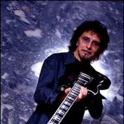 Iommi - List pictures