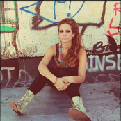 Doe Paoro - List pictures