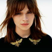 Gabrielle Aplin - List pictures