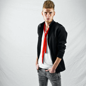 Colton Dixon - List pictures