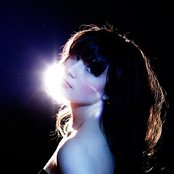 Louise Burns - List pictures