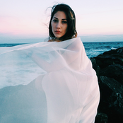 Tei Shi - List pictures