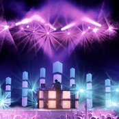 Pretty Lights - List pictures