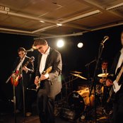 The Suppliers - List pictures