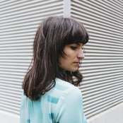 Charlie Hilton - List pictures