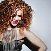Sharon Doorson - List pictures