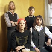 Elvis Perkins In Dearland - List pictures