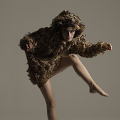 Yelle - List pictures