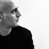 Ludovico Einaudi - List pictures