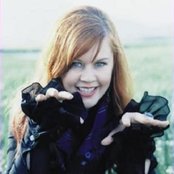 Kate Pierson - List pictures