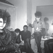 Flesh For Lulu - List pictures