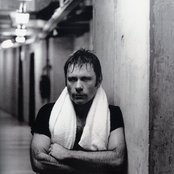 Bruce Dickinson - List pictures