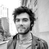 Jean Tonique - List pictures