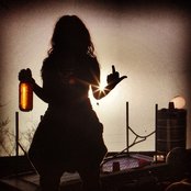 Snow Tha Product - List pictures