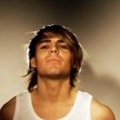 Daniel Oliver - List pictures