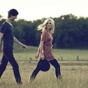 Bryan & Katie Torwalt - List pictures