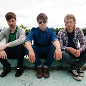 Heroes & Zeros - List pictures