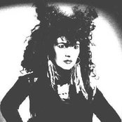 Lene Lovich - List pictures